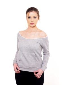 Bluzë me jakë të hapur - Hiri Qelte